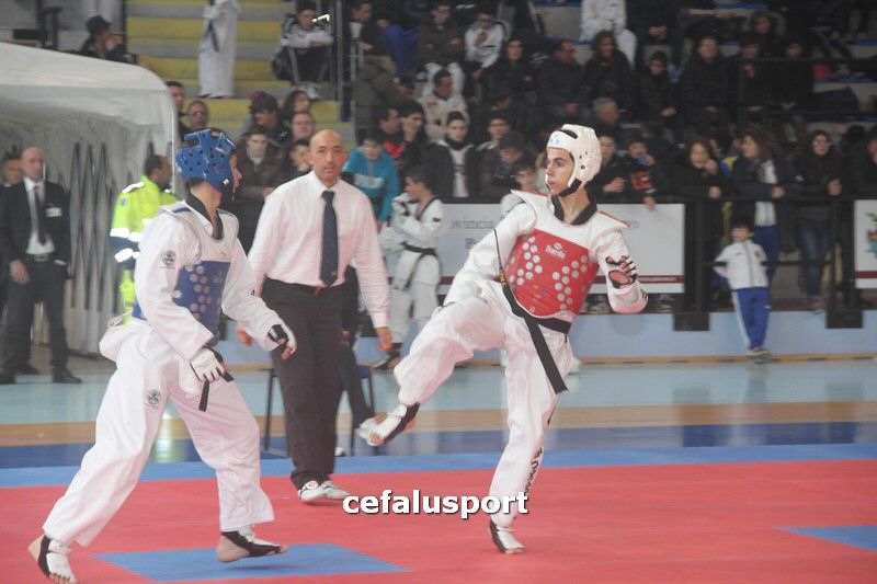 120212 Teakwondo 073_tn.jpg
